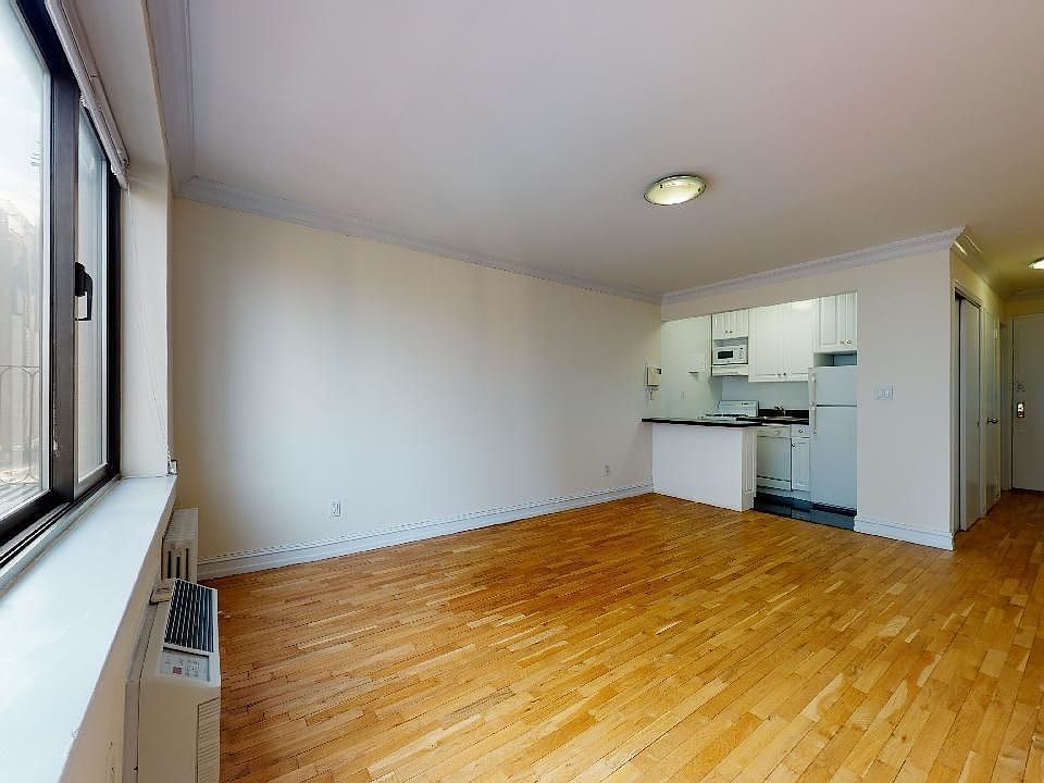 2nd image of 169 E 88th St #2C