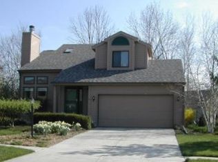 145 Pheasant Run, Chesterton, IN 46304
