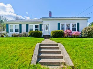 401 Palmer Rd, Ware, MA 01082