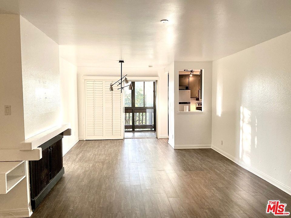 1st image of 10205 Summertime Ln