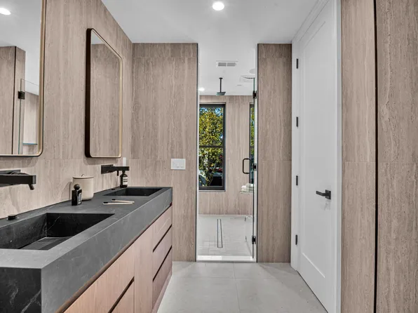 408 Monroe Street image 19 of 31