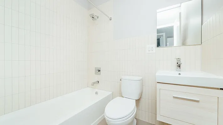 Rented by Nooklyn NYC LLC | media 19