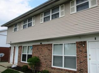 1227 Orchard Rd #2, Bloomington, IL 61704