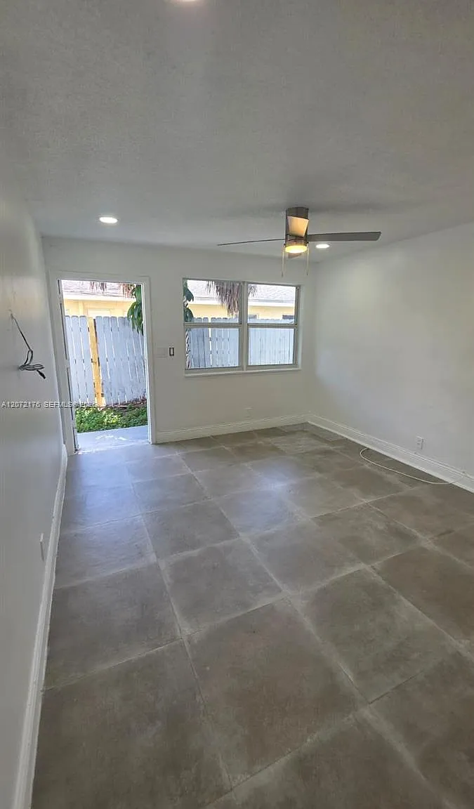 Sunshine Villas First Add — Photo 2