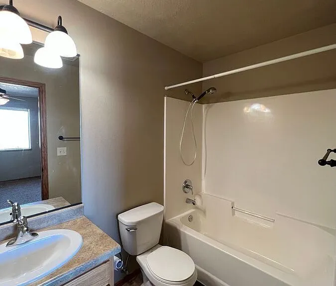 3604 W 93rd St #3 — Photo 8
