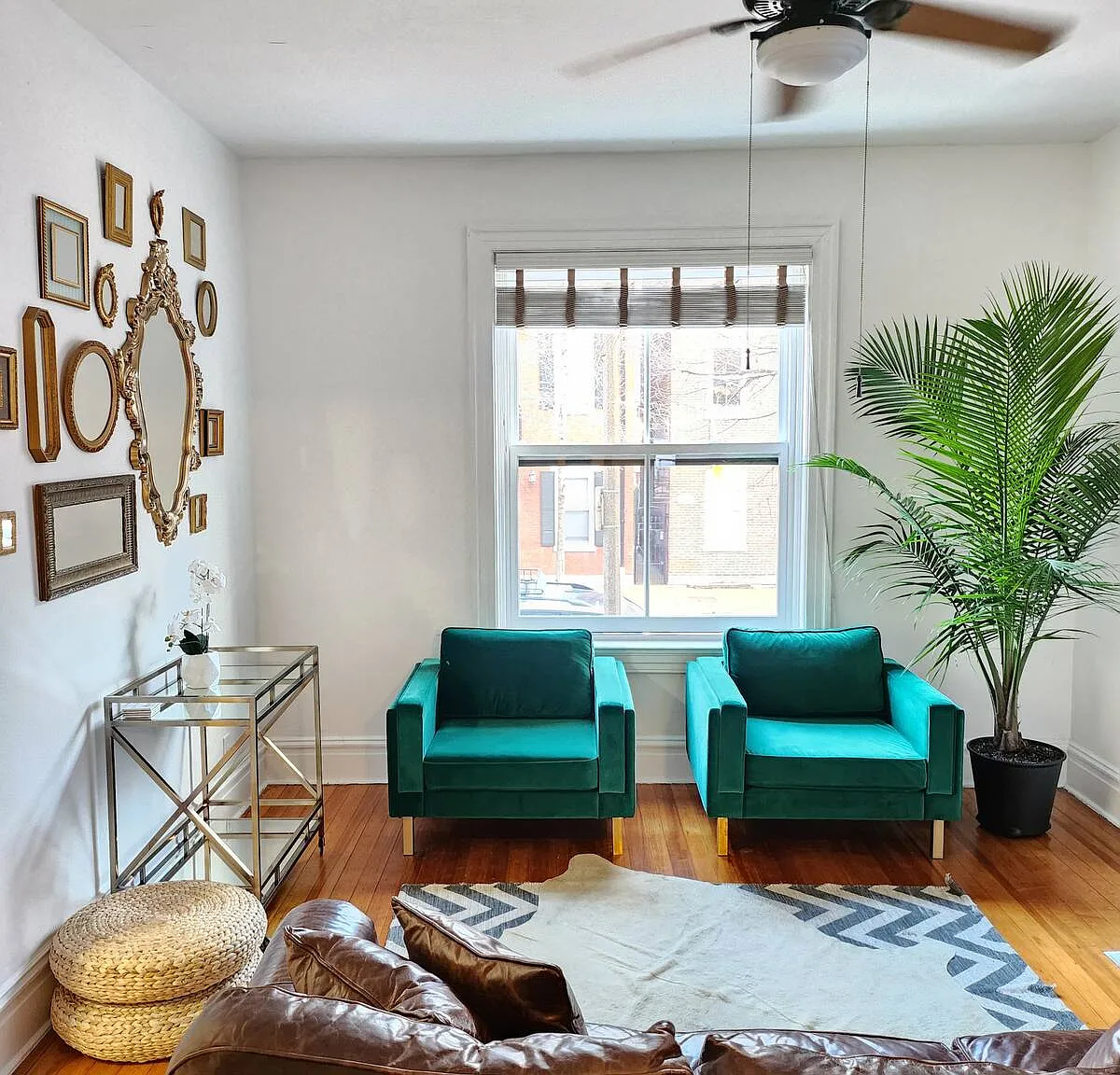 3 bed, 2200 sqft, $2,450 — Photo 4