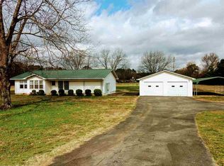 27095 Nick Davis Rd, Athens, AL 35613