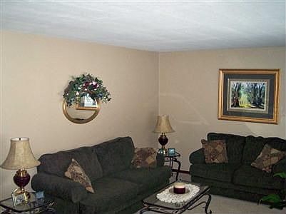 3rd image of 14765 James St