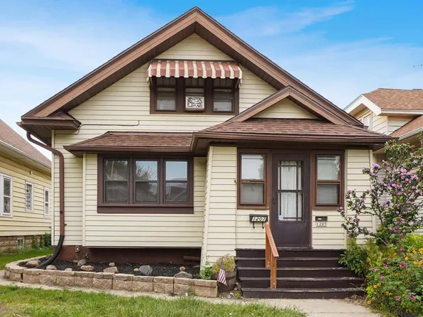 1205 South 74th STREET #1207, West Allis, WI 53214