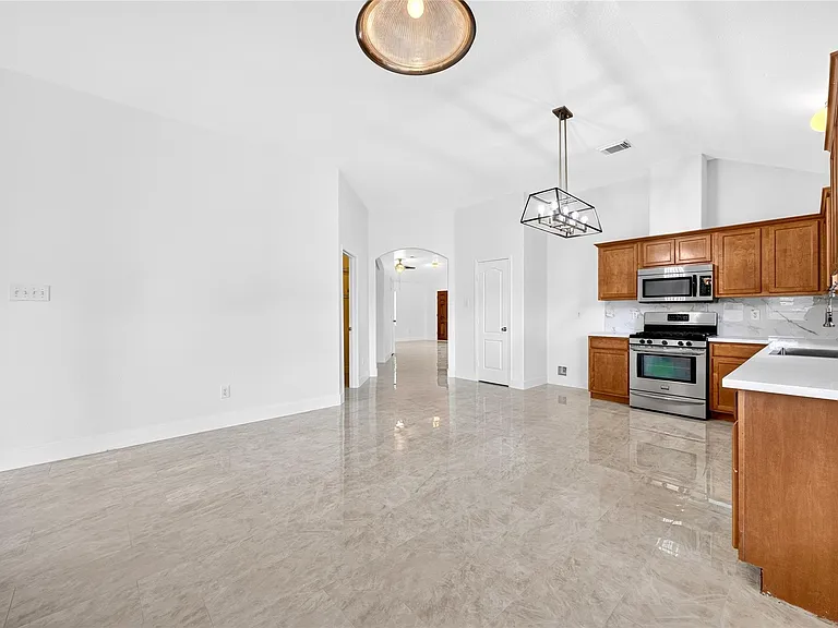 2606 Cypress Springs Dr — Photo 15