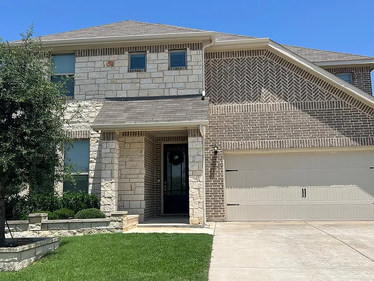 11012 Silver Falls Ct — Photo 1