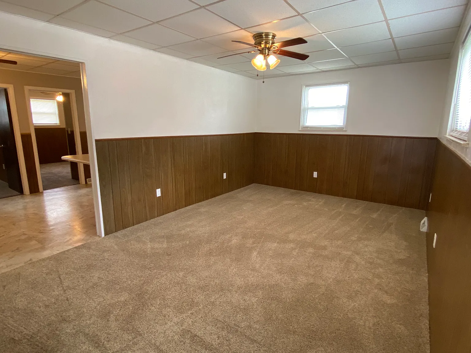 2 bed, 969 sqft, $1,095 — Photo 2