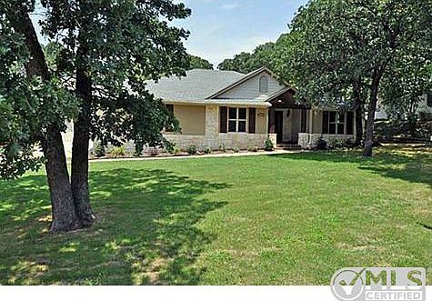 Large treed lot