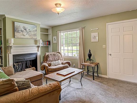5th image of 1287 Millerwood Dr