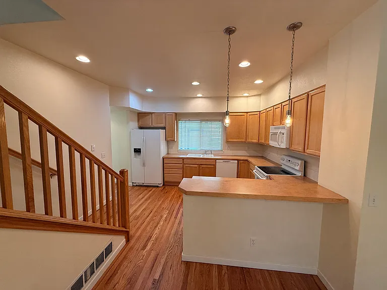818 S Terry St #78 — Photo 9