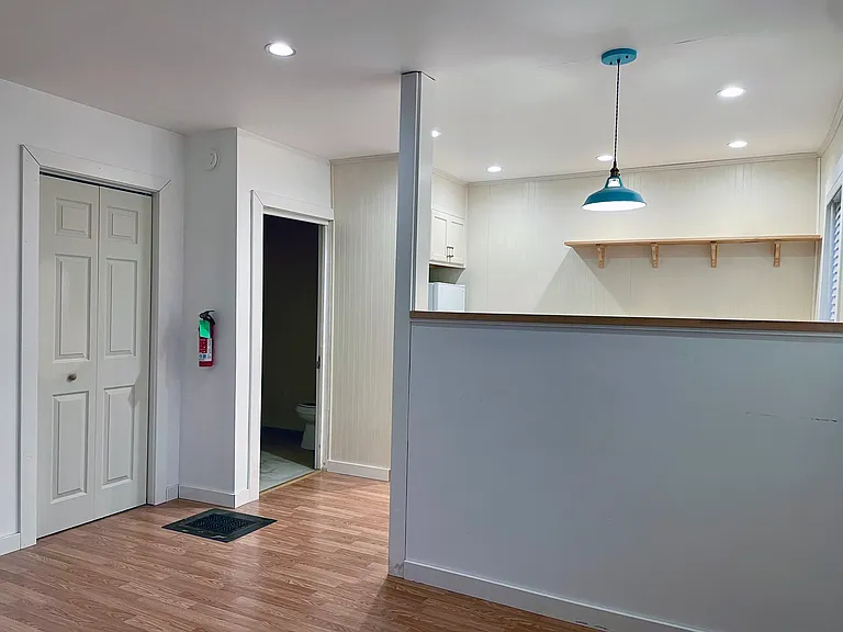 21 Pine St #1 — Photo 7