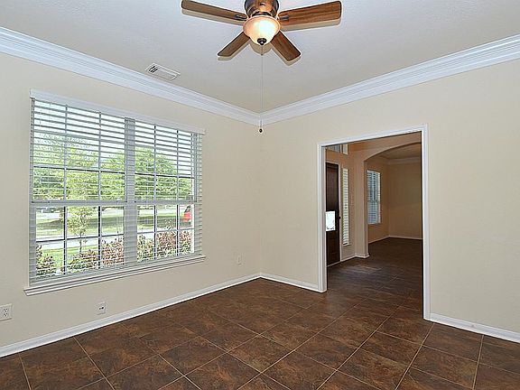 4th image of 7219 Belford Park Ln