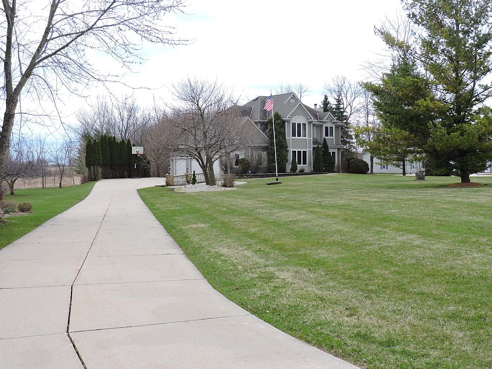 S84W17615 Woods Rd, Muskego, WI 53150 Zillow