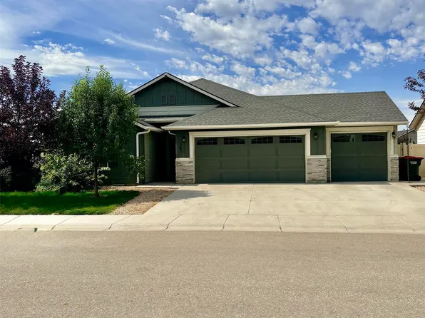 241 S Iceberg Lake Ave, Meridian, ID 83642