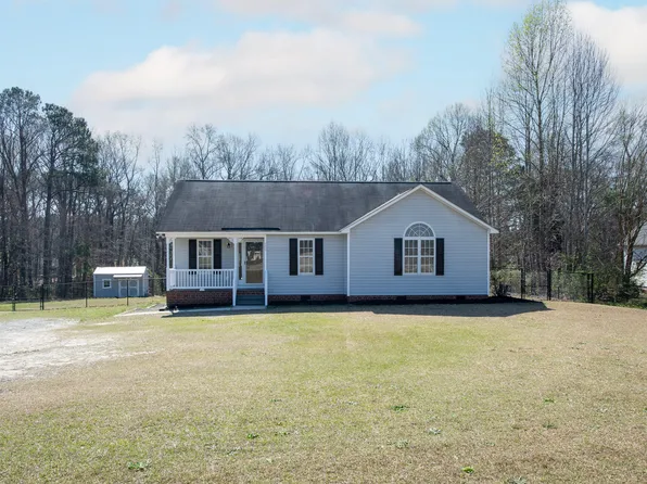 500 Rockvale Ct, Benson, NC 27504