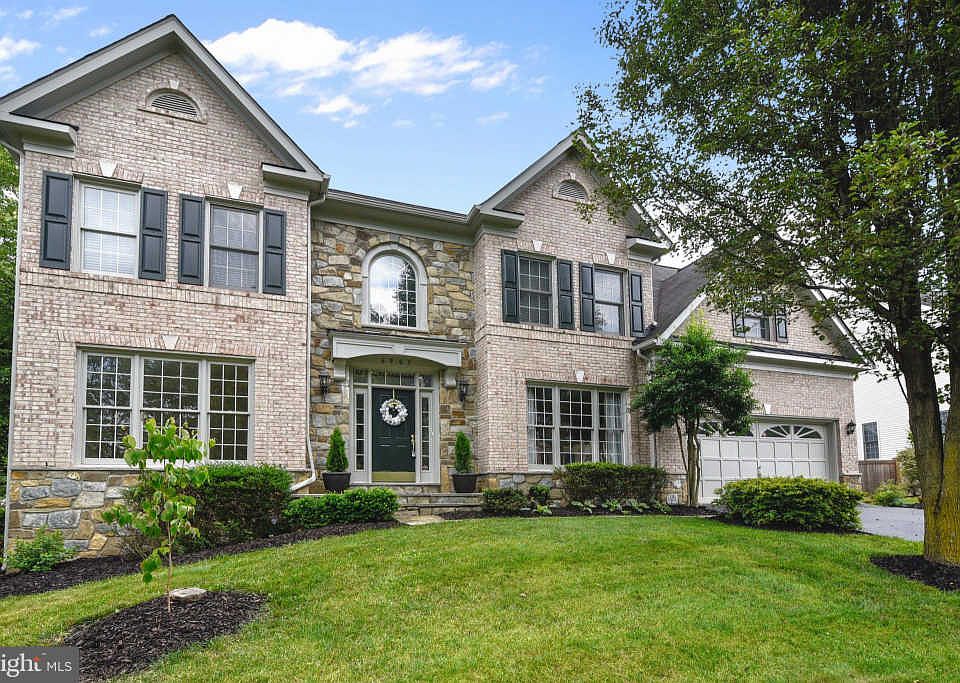 1st image of 6907 Bonheim Ct