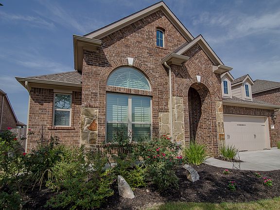 3rd image of 615 Brook Meadow Trl