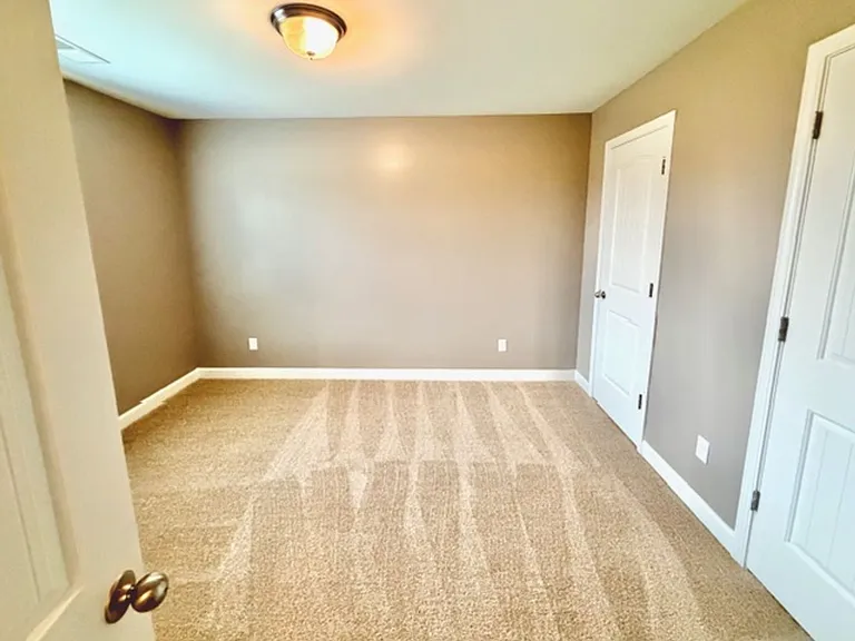 4412 Davall Cir — Photo 12