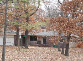 833 Spring Creek Rd, Locust Grove, OK 74352