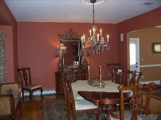 2nd image of 27 Ketchum Ct