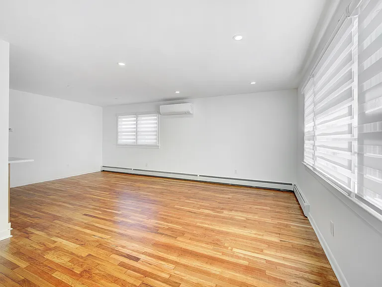 217 Eppirt St #1 — Photo 8
