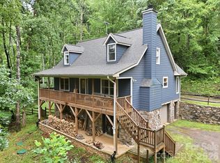291 Merrills Chase Rd, Asheville, NC 28803