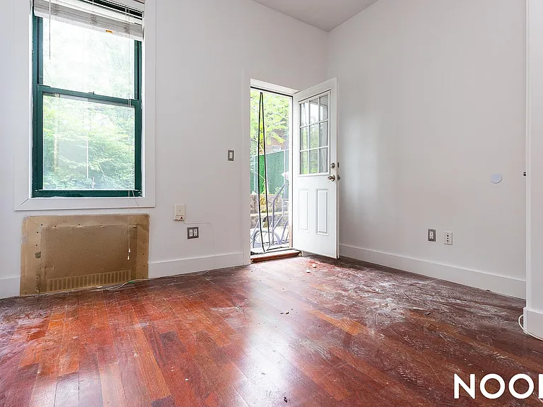 184 Jefferson St #1B — Photo 8