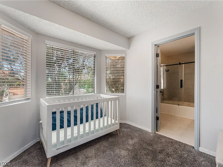 9005 Feather River Ct — Photo 23