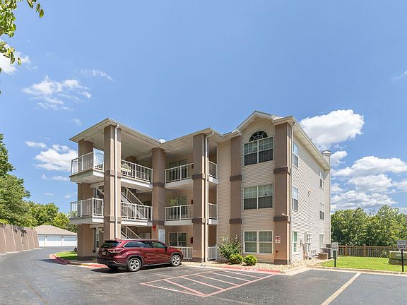 2nd image of 80 Anglers Pointe #6