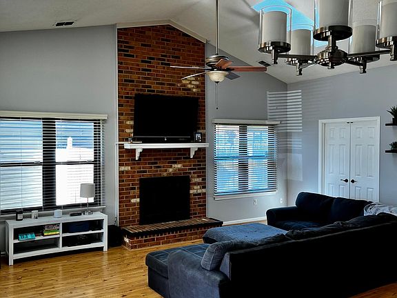 4th image of 1812 Haviland Dr