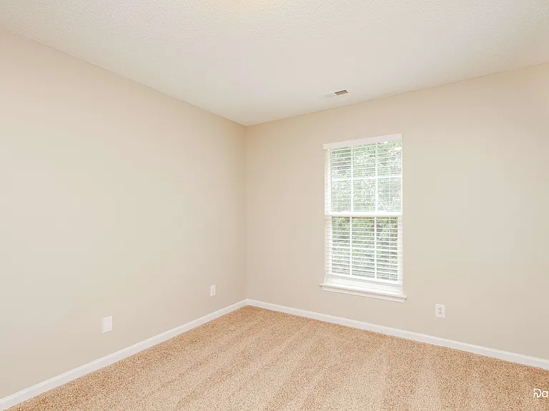 5008 Deerton Rd — Photo 8