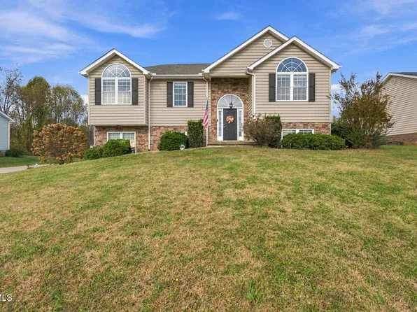 271 Valley Pike Rd, Bristol, TN 37620