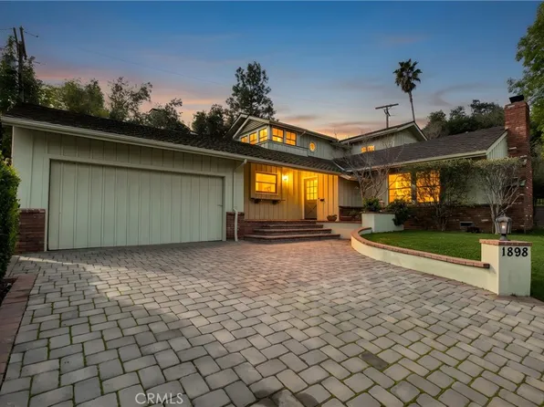 1898 Bonita Dr, Glendale, CA 91208