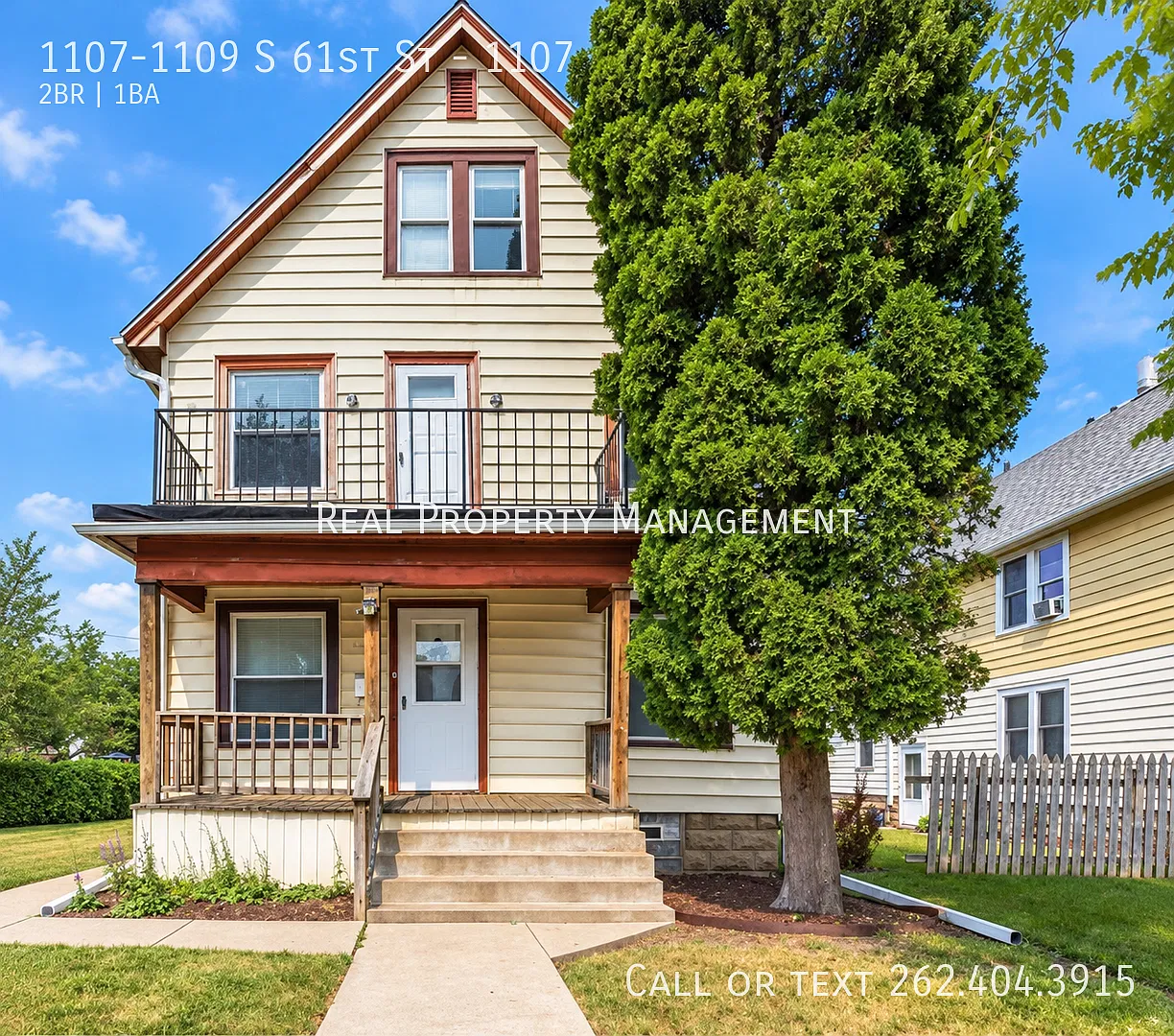 Modern Lower Living in the Heart of West Allis — Photo 1