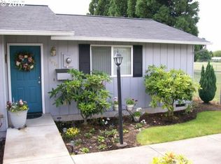 1018 W L St, Springfield, OR 97477