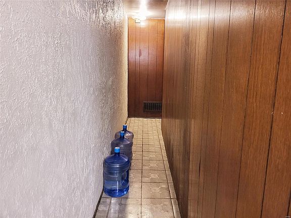 4th image of 4349 Shreve Ave