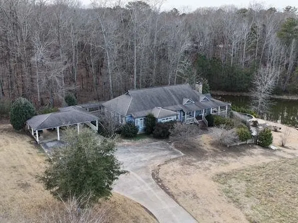 1187 Attaway Rd, Bowdon, GA 30108