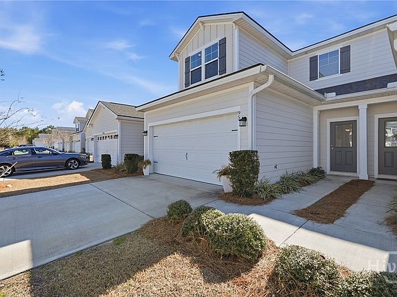 2nd image of 95 Small Pine Ln
