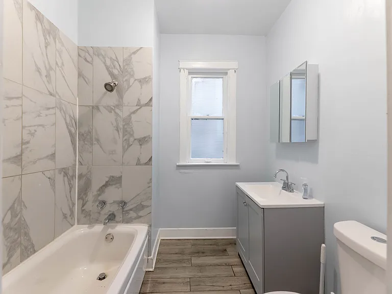 1345 W Marquette Rd #2 — Photo 4