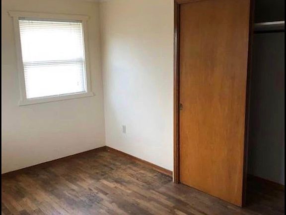3rd image of 7701 Tyee Rd #2