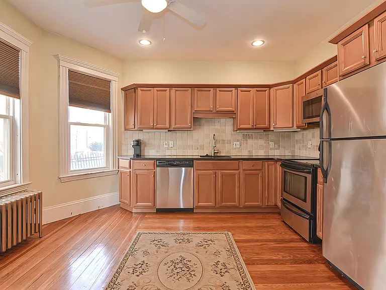 762 Columbia Rd #1 — Photo 15