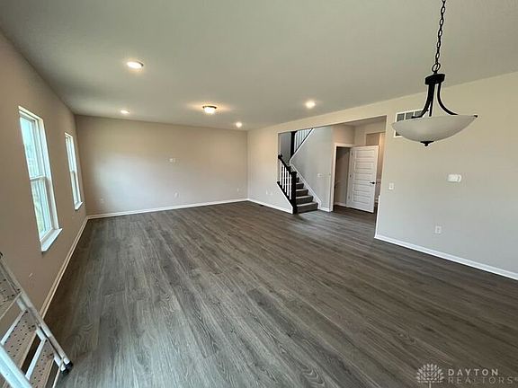 3rd image of 1309 Ellington Ct