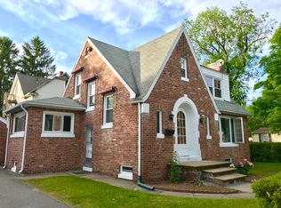 14 Silas St, Springfield, MA 01109