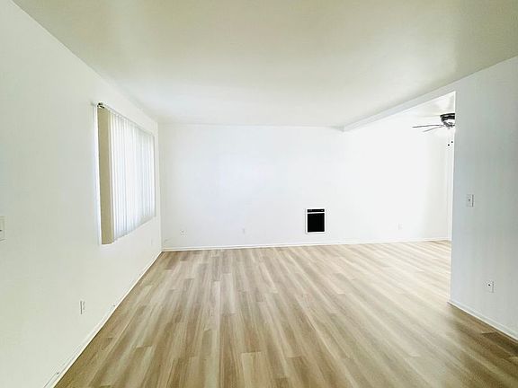 4th image of 229 W Santa Barbara St APT A