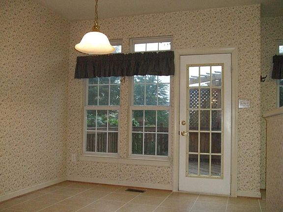 4th image of 13770 Lambertina Pl